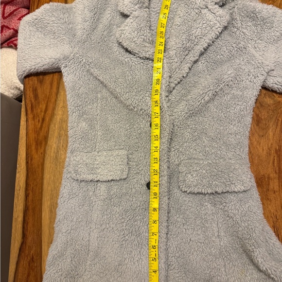 Jones fuzzy jacket used once size S - Picture 5 of 6